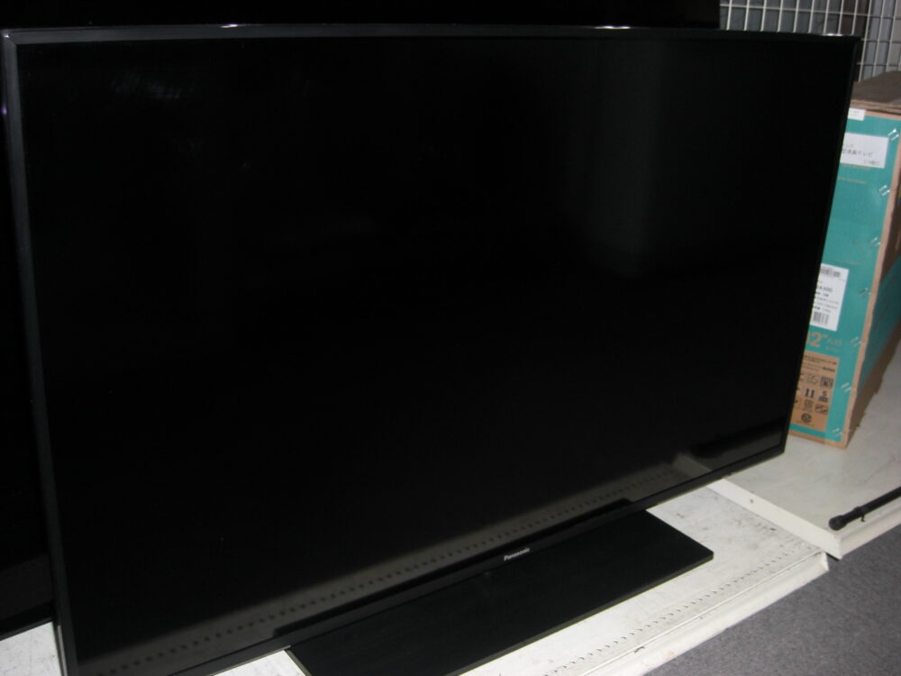 パナソニック　43型液晶TV　2022年製　TH-43LX900