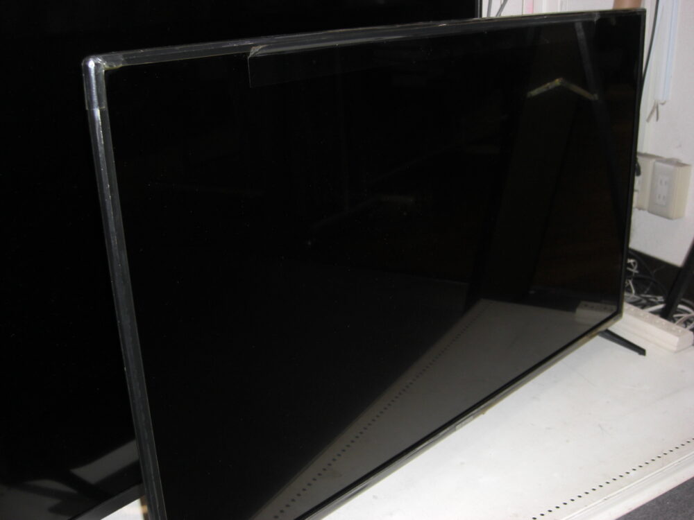アイリスオオヤマ　40型液晶TV　2021年製　40FD2B