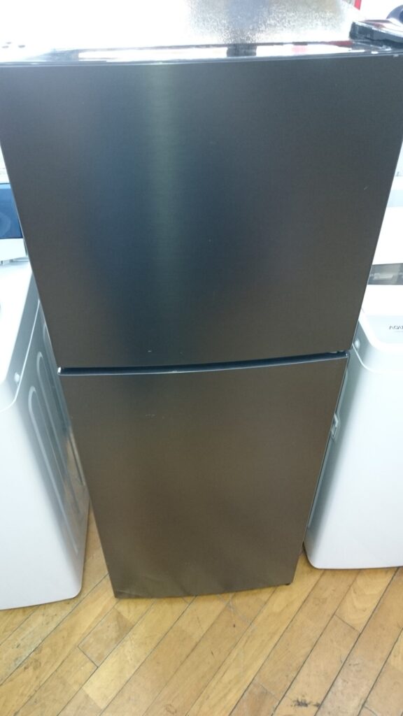 2024.05.14 マックスゼン 2ドア冷蔵庫138L 2020年製 JR138ML01GM お買取りしました。 高く買取るゾウ八幡東店